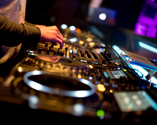 Sound/DJ